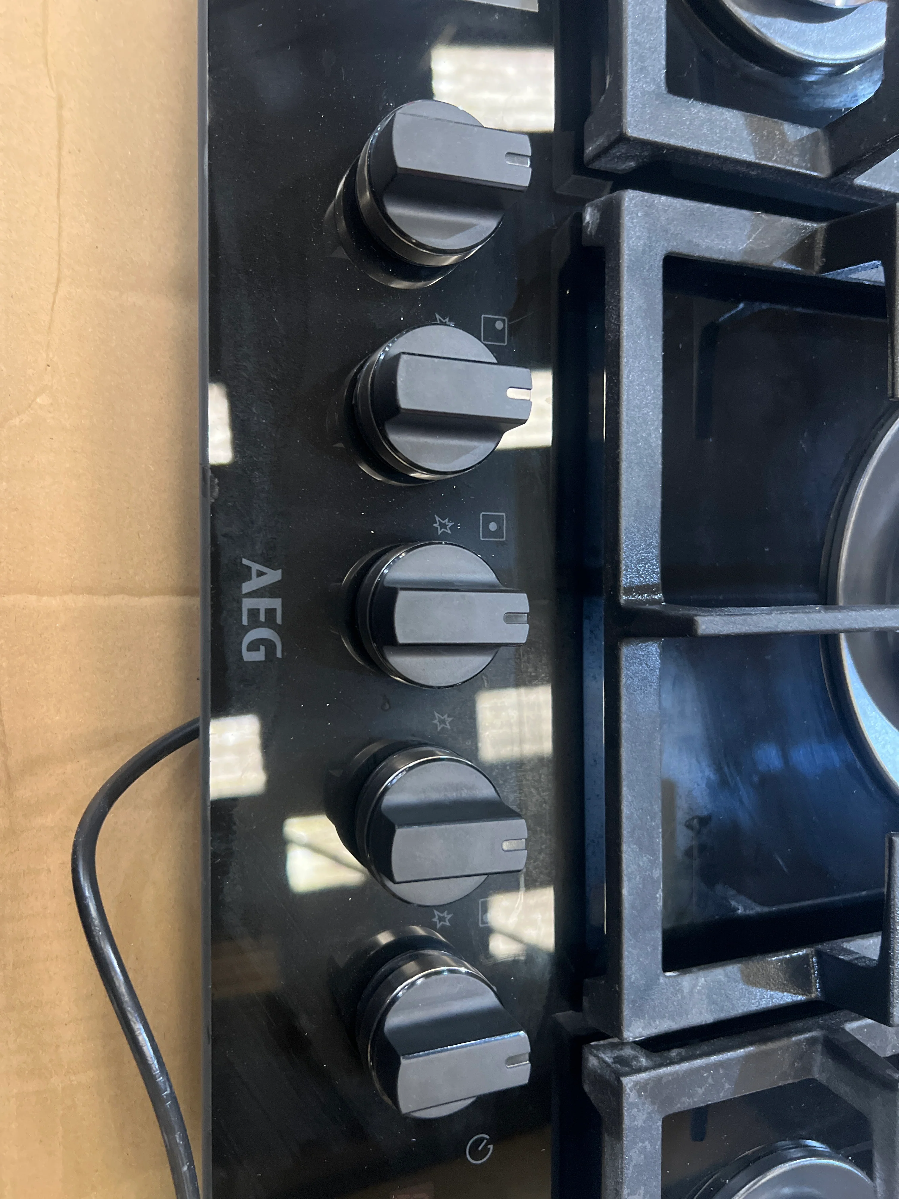 AEG HKB75450NB - 5 Zone Gas Hob - Unboxed - Image 3