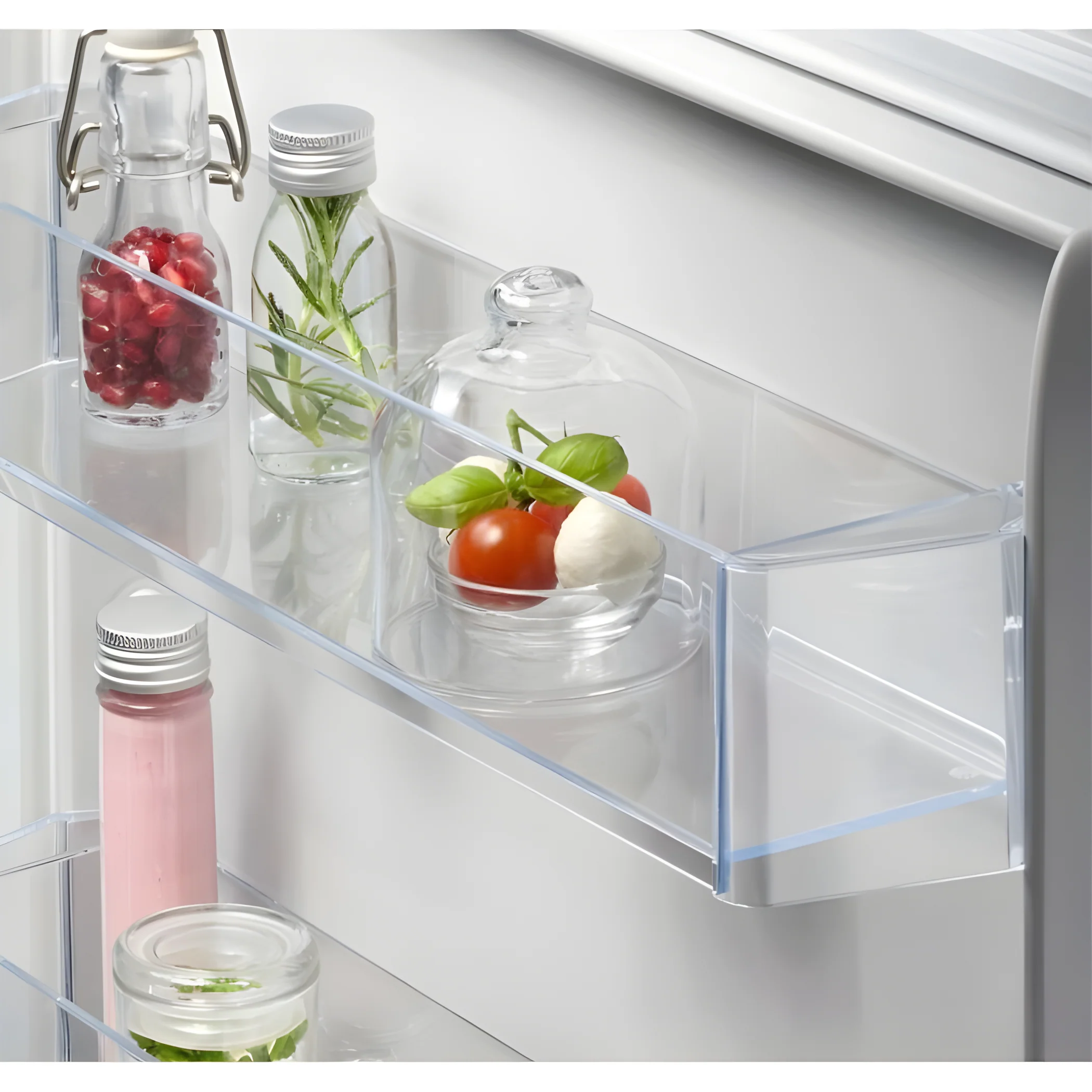 AEG NSC5S18ZES - White 70/30 Integrated Fridge Freezer - 271L - E Energy Rating - Image 3