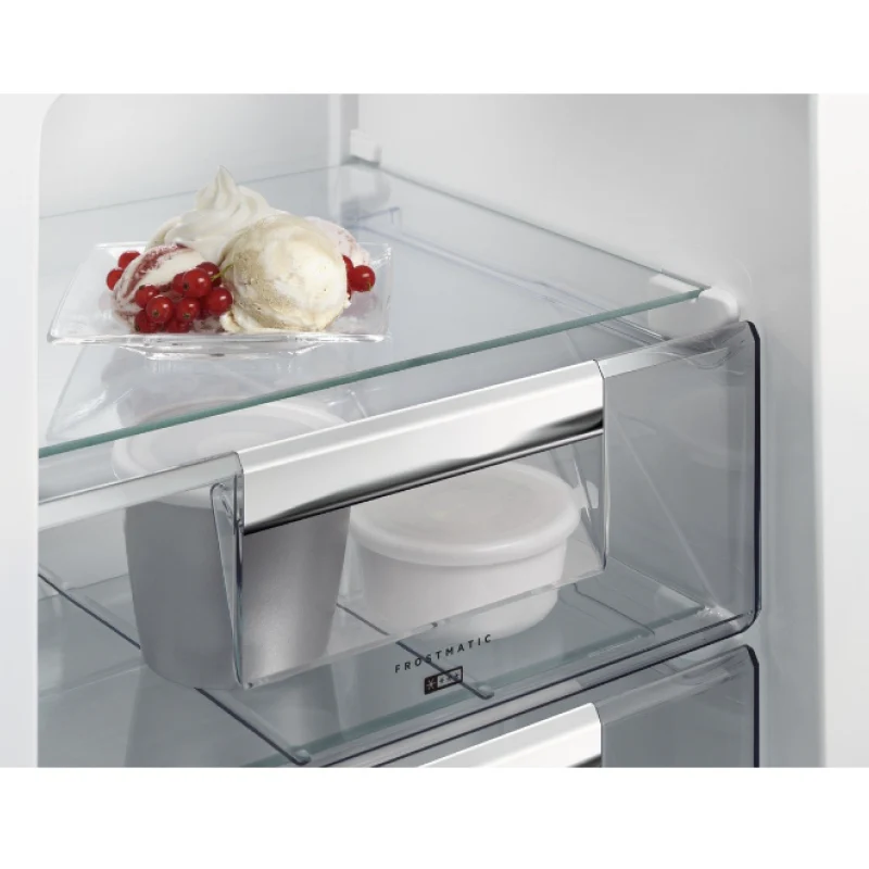 AEG SCB718F3LS - Integrated Low Frost Fridge Freezer - F energy - Image 4