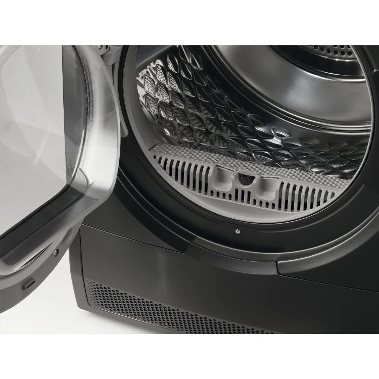AEG TR749GU4B - White 9KG Tumble Dryer - Heat Pump - C Energy Rating - Image 3