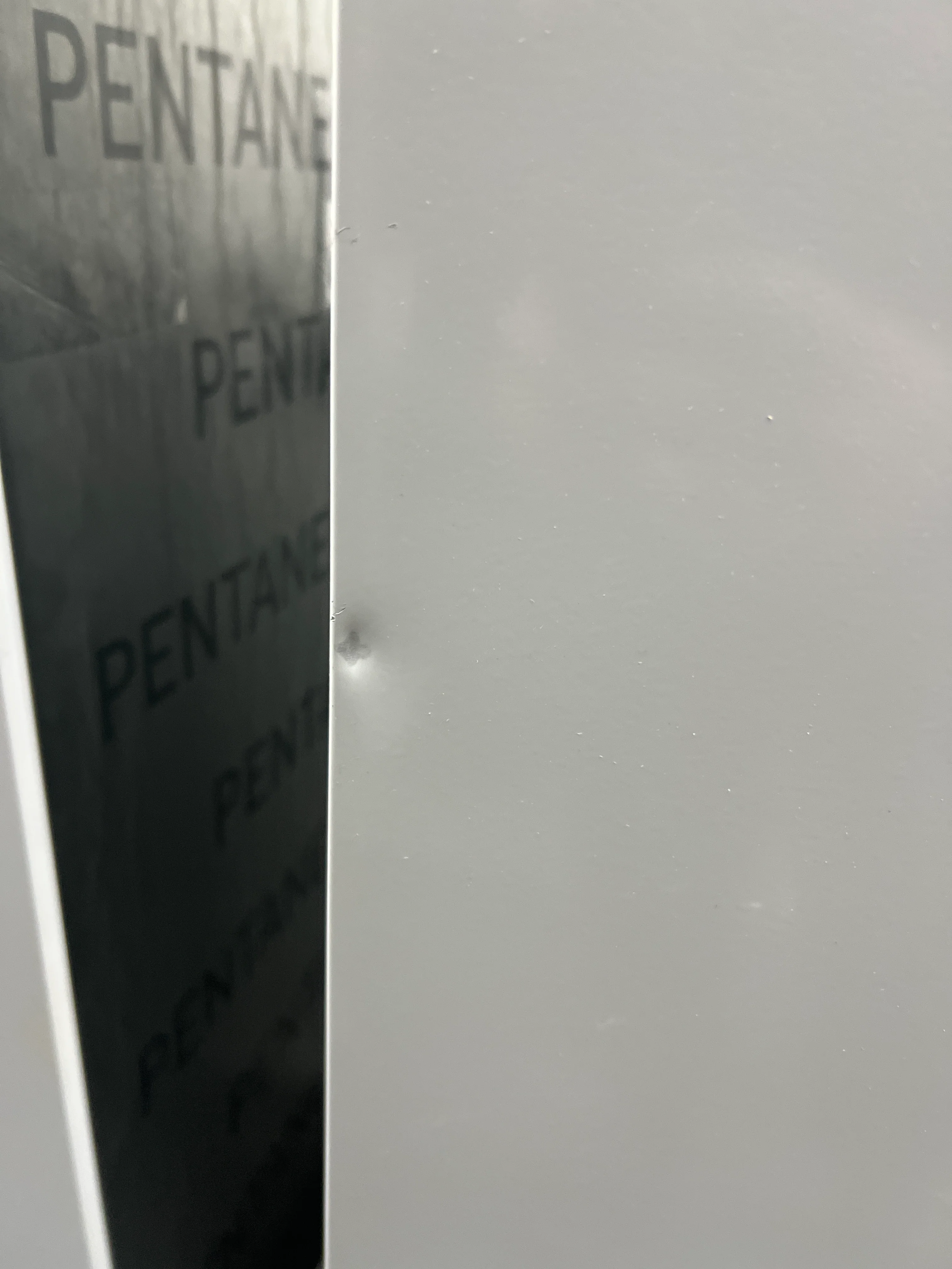 Bosch KGN33NWEAG - White Freestanding 60/40 Frost Free Fridge Freezer - E energy - Unboxed - Image 3