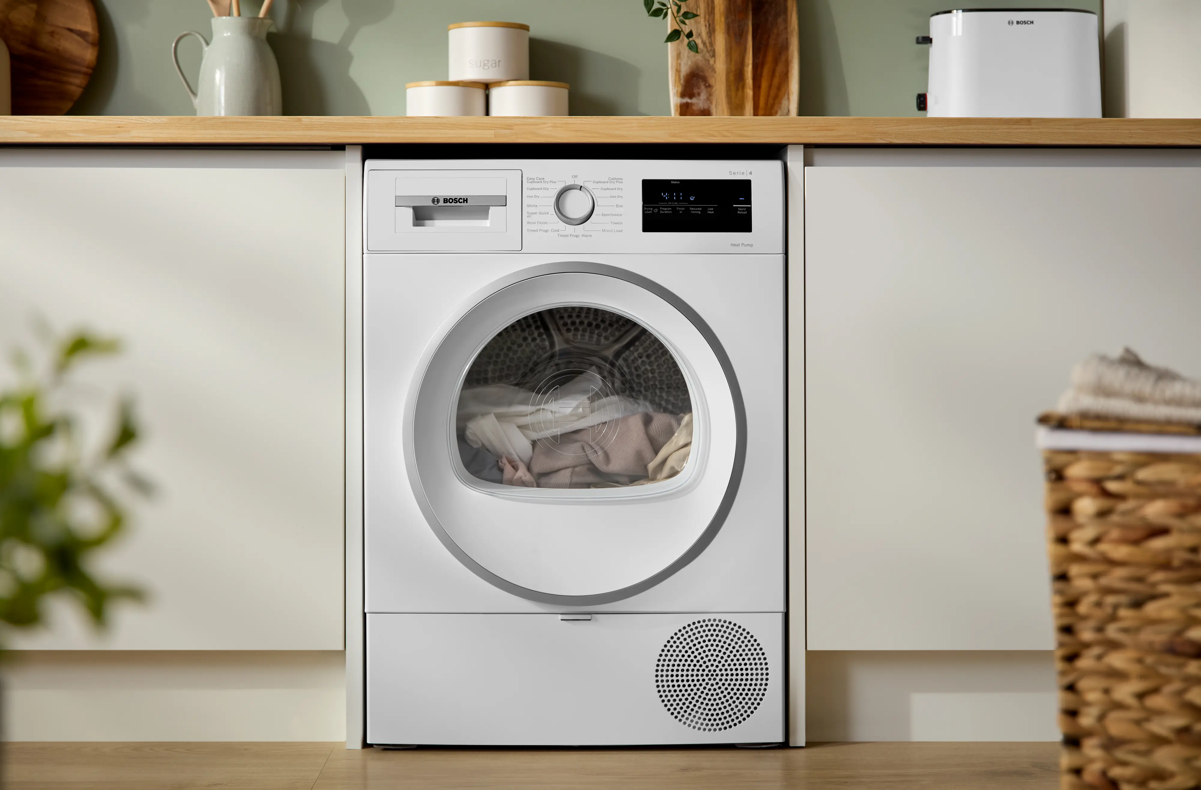 Bosch Series 4 WTH85226GB - White 8KG Tumble Dryer - Heat Pump - E Energy Rating - Image 16