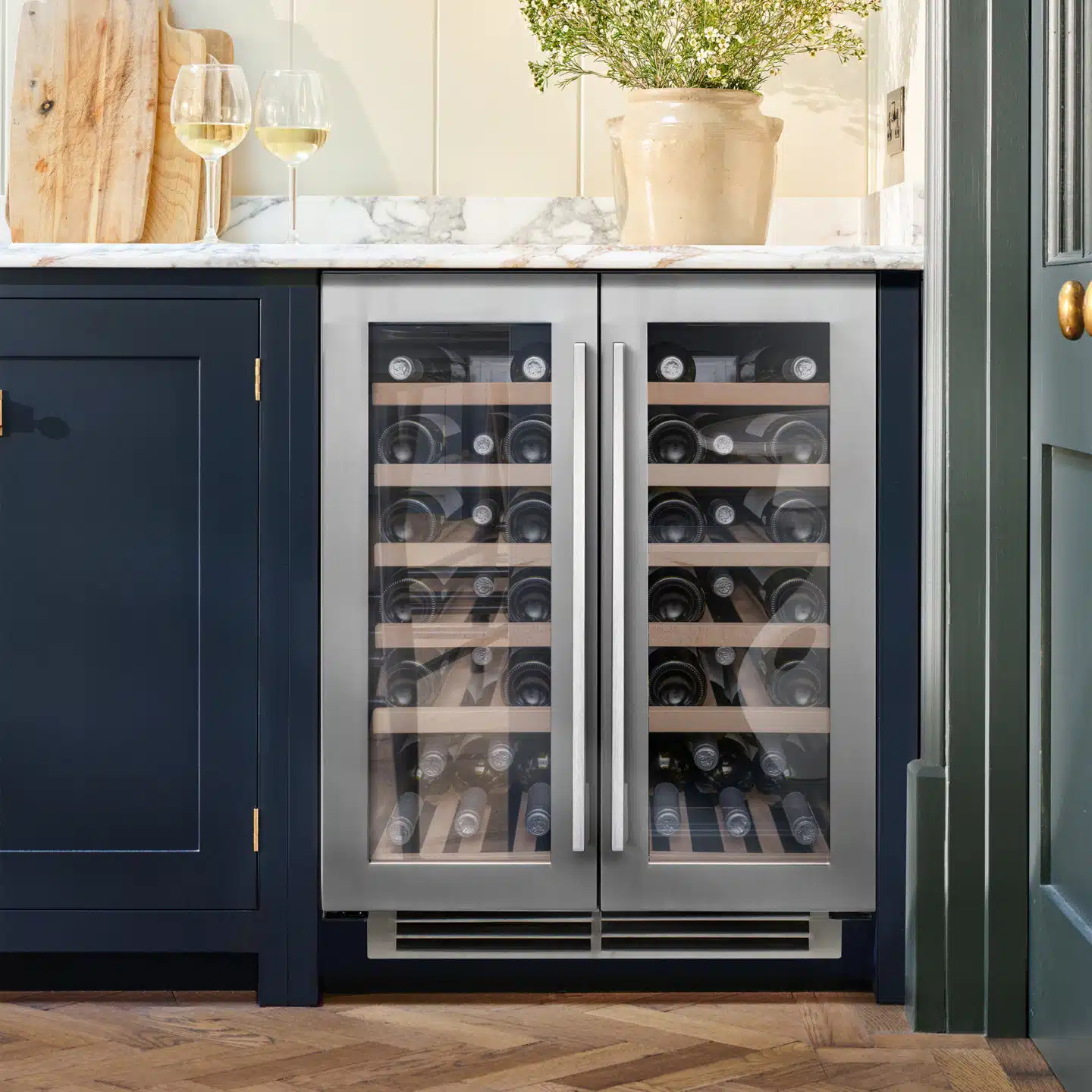 Caple WI6234 - Black 38 Bottle Capacity Wine Cooler - G energy - Image 2