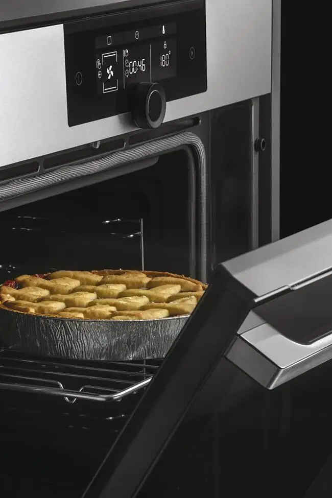 Haier HWO60SM2F9XH Series 2 - Stainless Steel Single Oven - 68L Capacity - Wifi Connected - A+ Energy Rating - Image 3