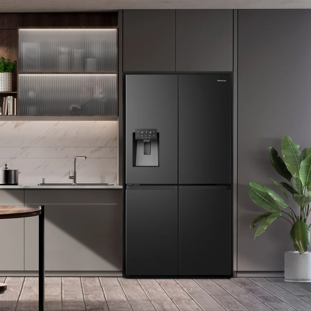 Hisense RQ760N4SBFE - Black American Fridge Freezer - 584L - E Rated - Image 3