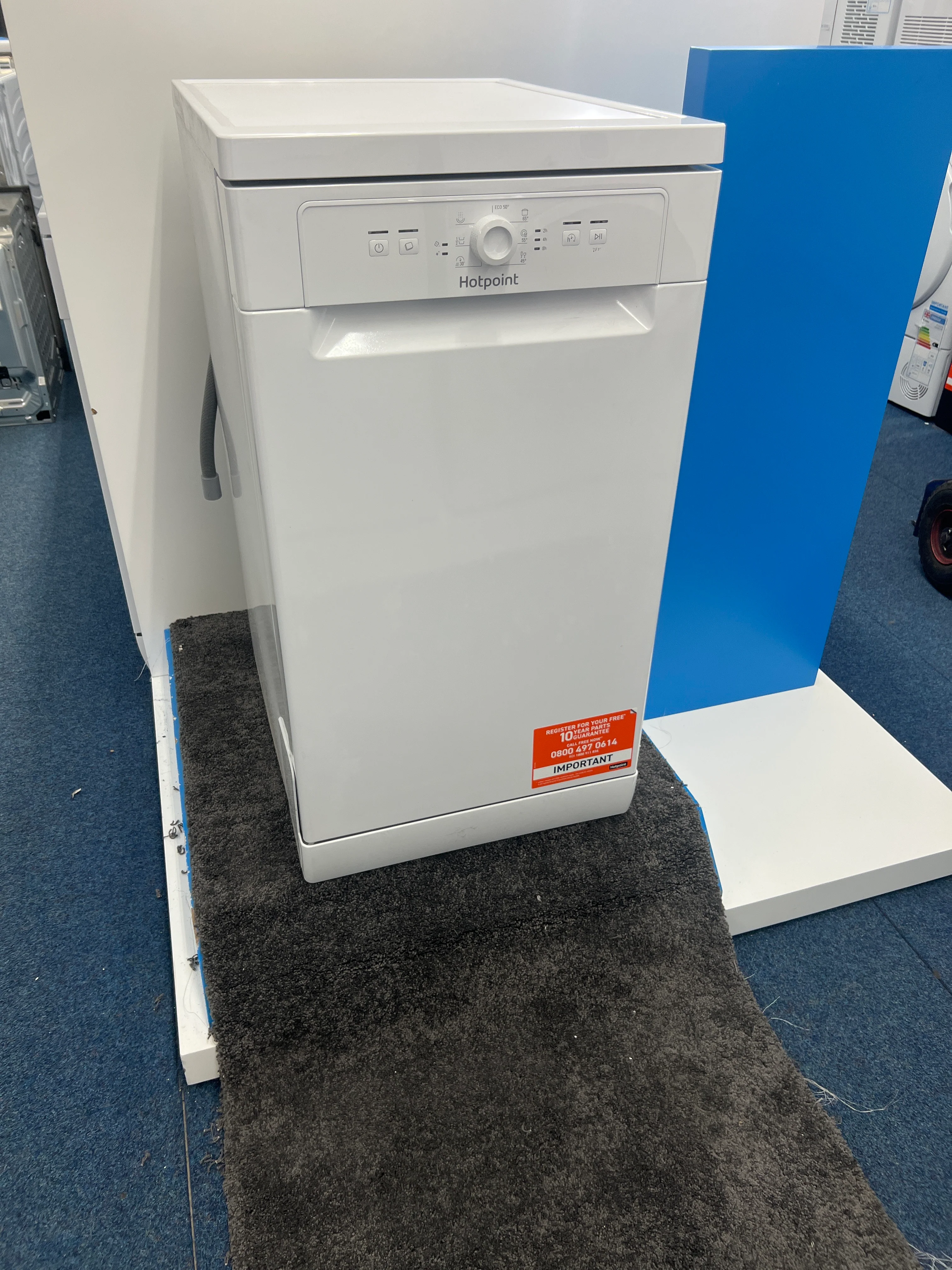 Hotpoint HF9E 1B19 UK - White Freestanding Dishwasher - F energy - Unboxed
