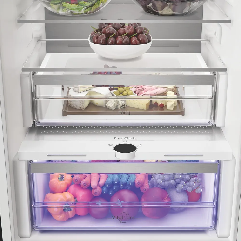 Hotpoint HPK2 5293 B5UK - Zinc Metal 70/30 Integrated Fridge Freezer - 270L - D Energy - Image 7