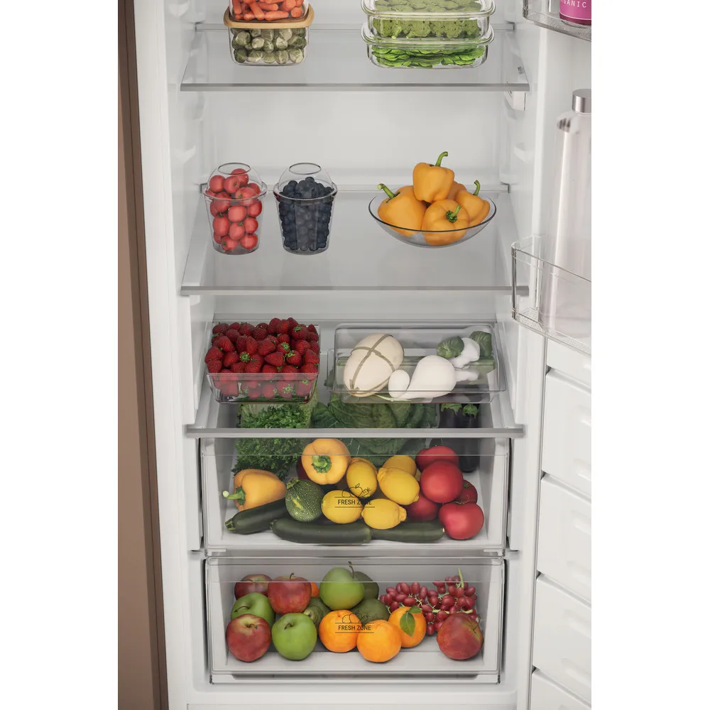 Hotpoint HTSD18A011A1 - White Integrated Fridge - 280L - E Energy Rating - Image 10