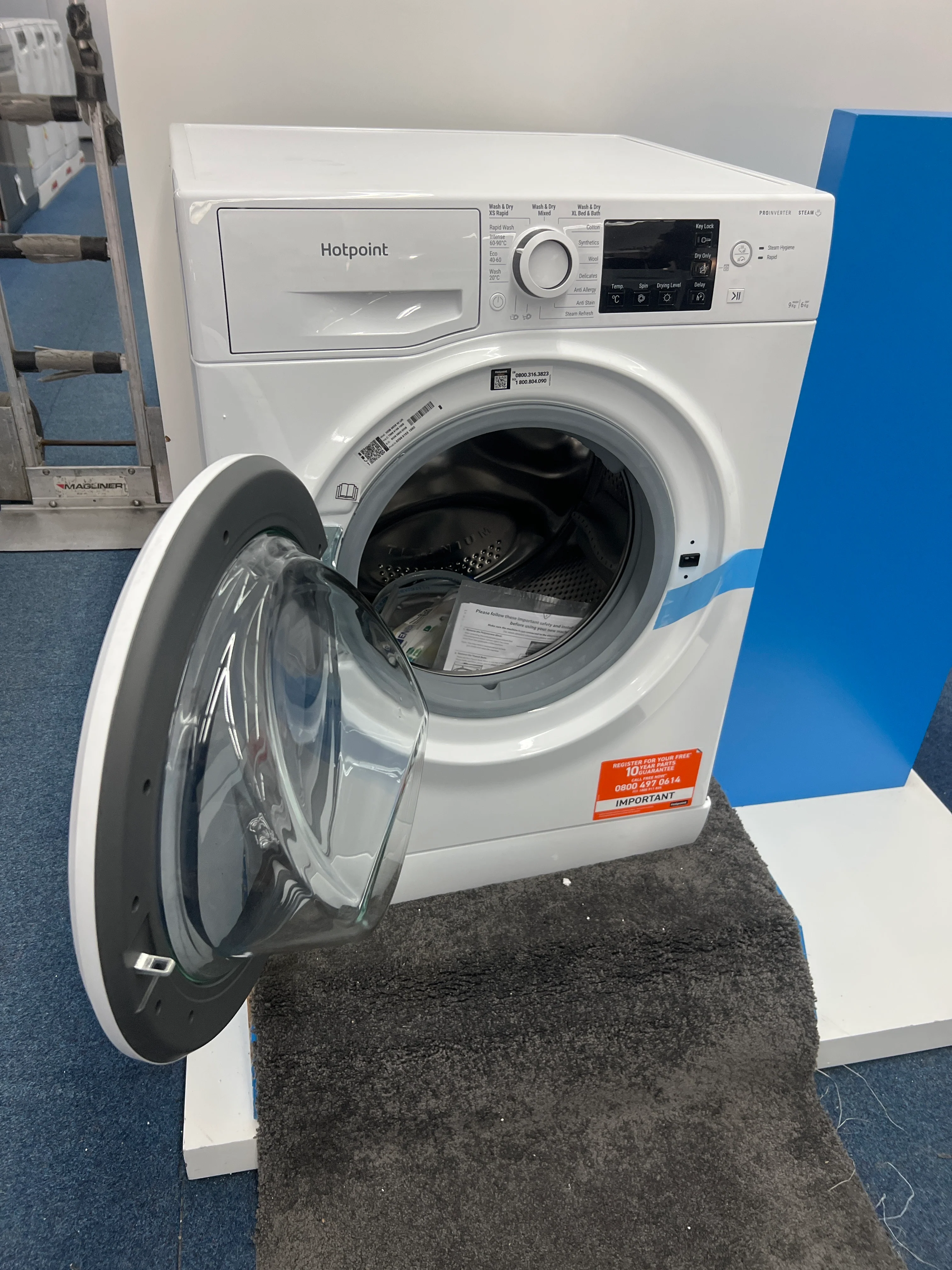 Hotpoint NDB 9635 W UK - White 9KG/6KG Washer Dryer - 1400 RPM - D energy - Unboxed - Image 2