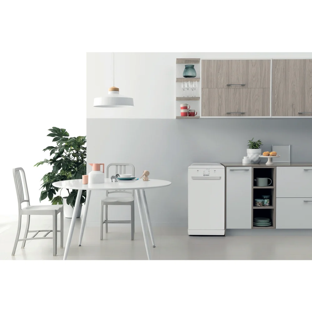 Indesit IN2FE10CS90WUK - White Slimline Dishwasher - 10 Place Settings - E Energy Rated - Image 5