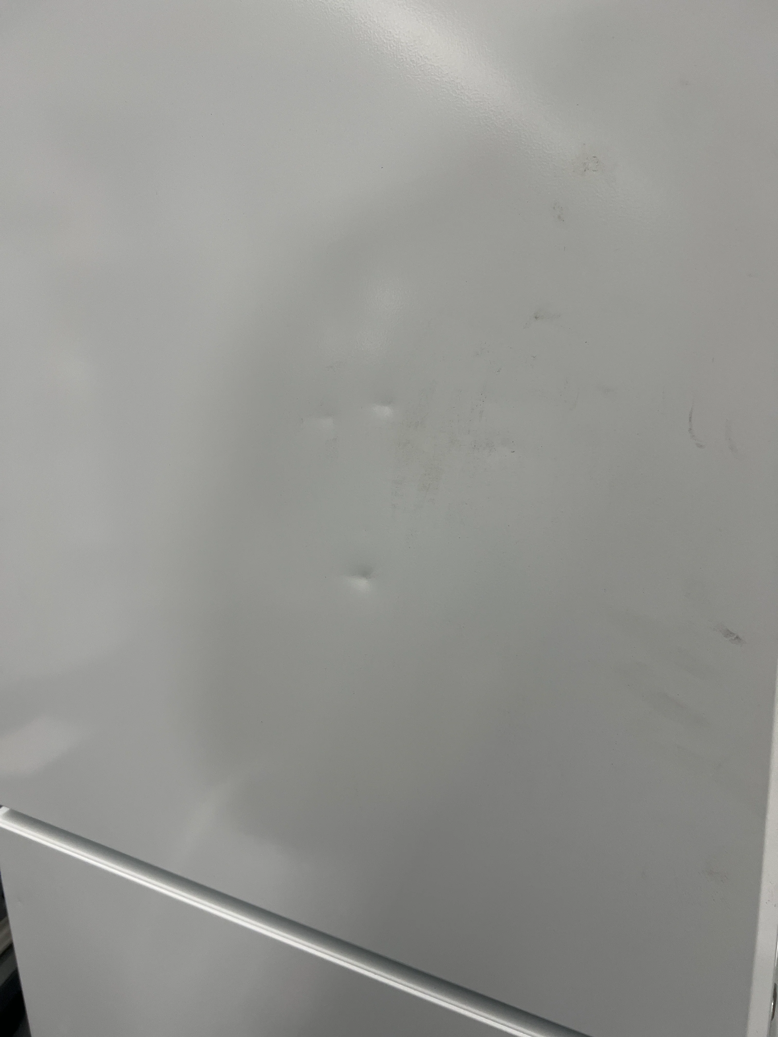 Liebherr CND5204 - White Freestanding Frost Free Fridge Freezer - D energy - Unboxed - Image 3