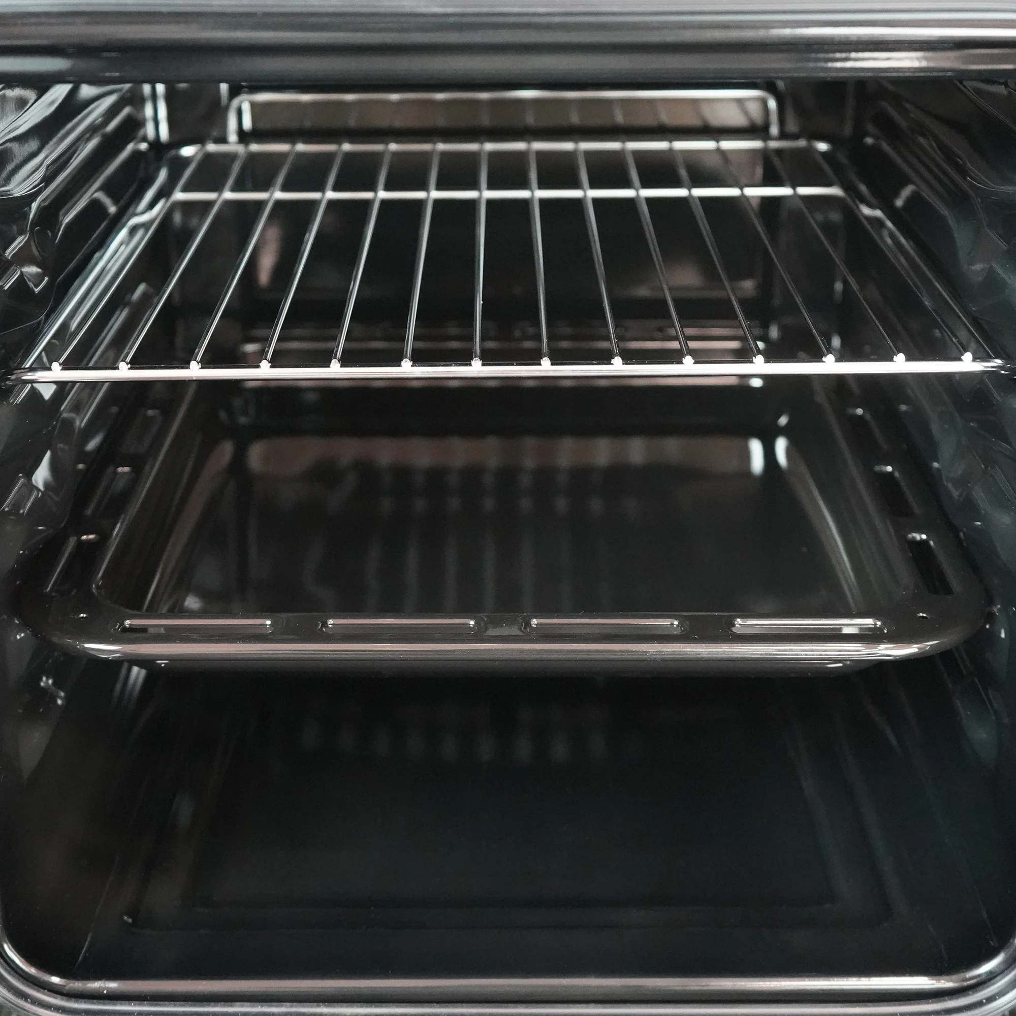 Montpellier CSE46W - White 50cm Electric Cooker - Solid Plate Hob - A Energy - Image 4