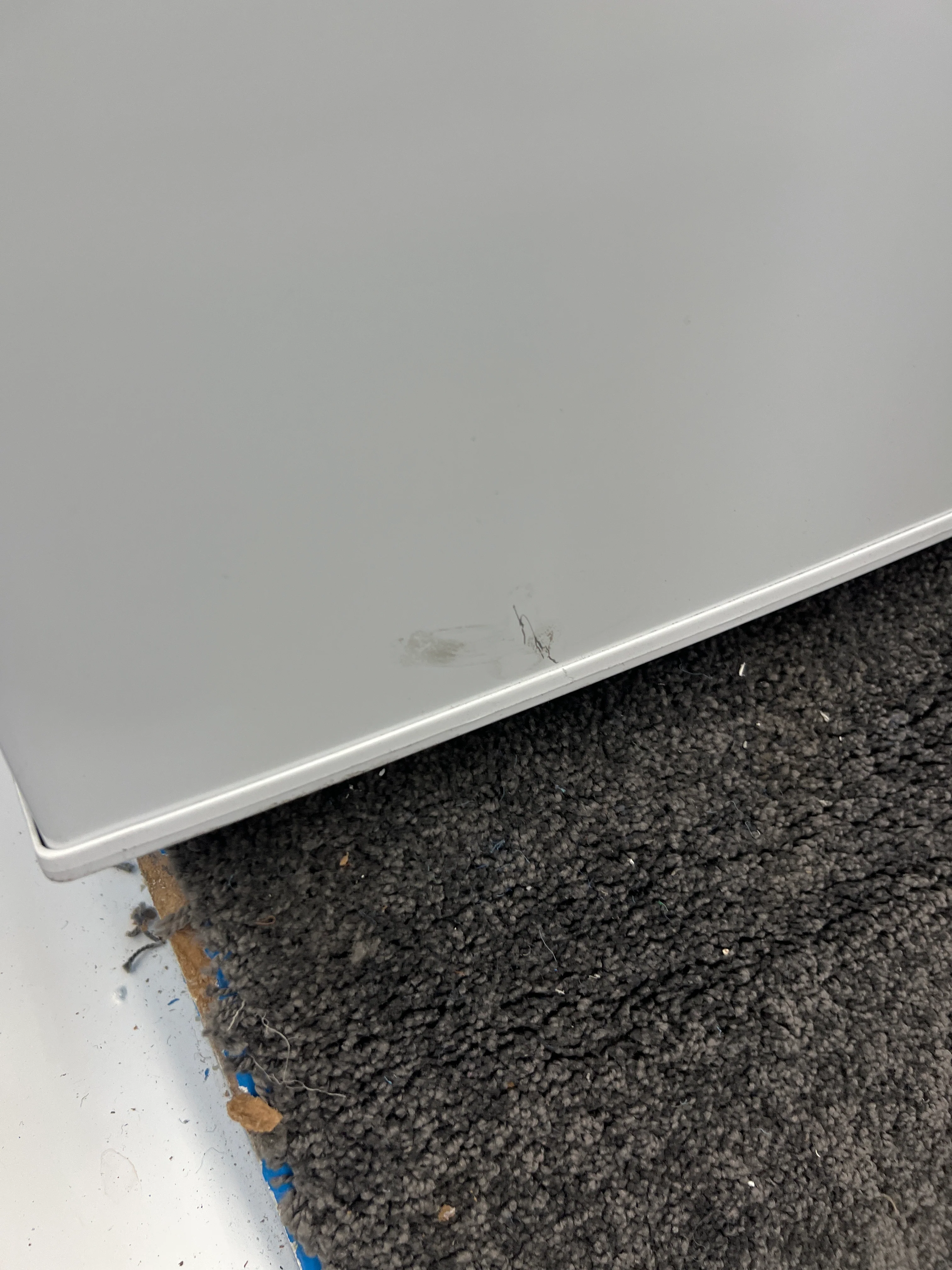 Montpellier MDAUCFZ60W - White Under Counter Freezer - 98L - E Energy - Unboxed - Image 4