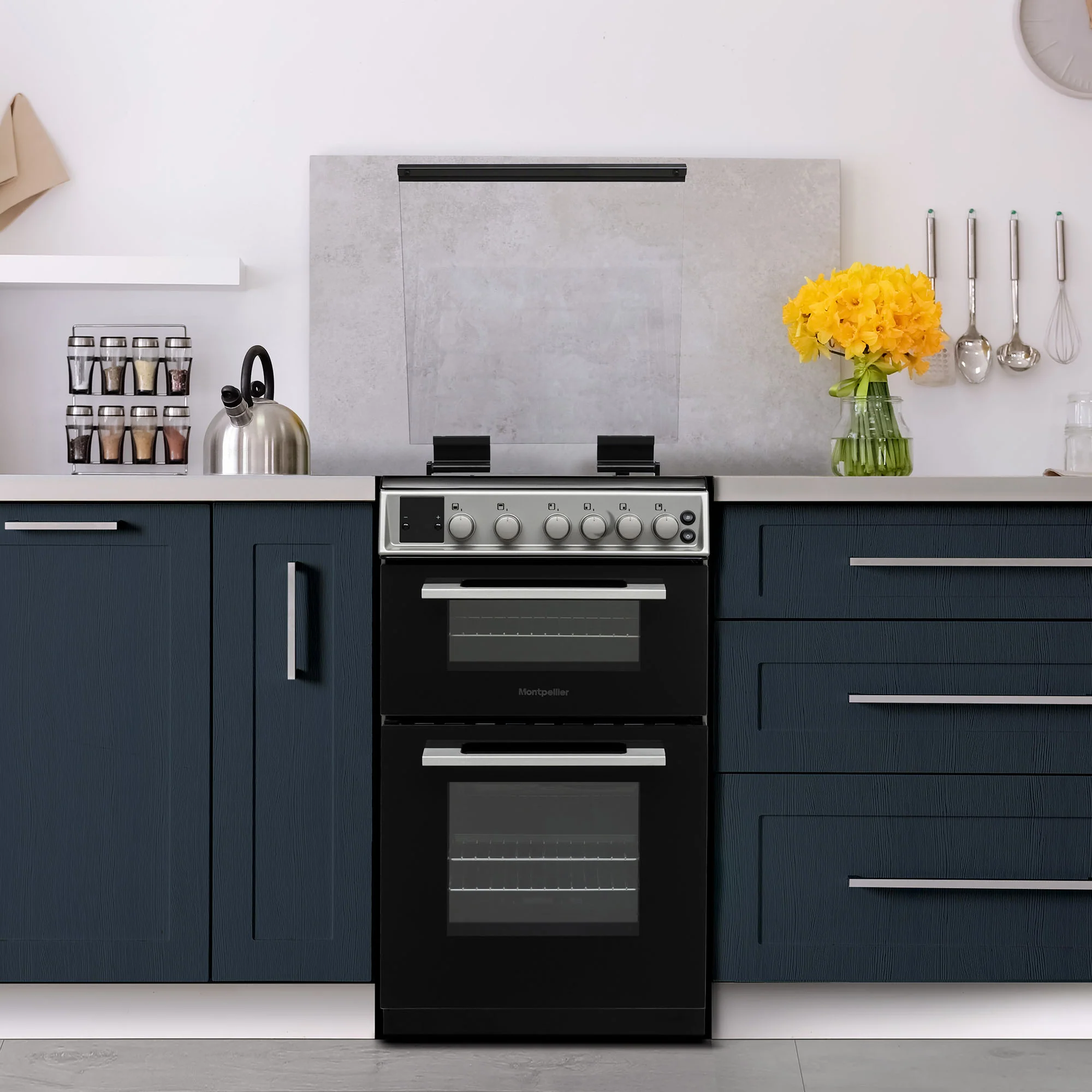 Montpellier MDOG50LS - Silver 4 Zone Gas Cooker - Catalytic cleaning - A/A+ energy - Image 5