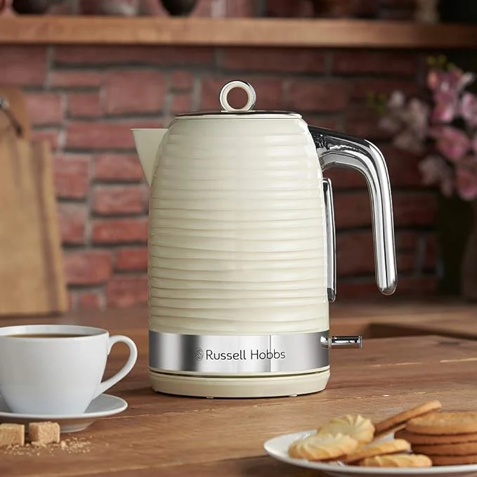 Russell Hobbs 24364 - Cream Kettle - Image 2