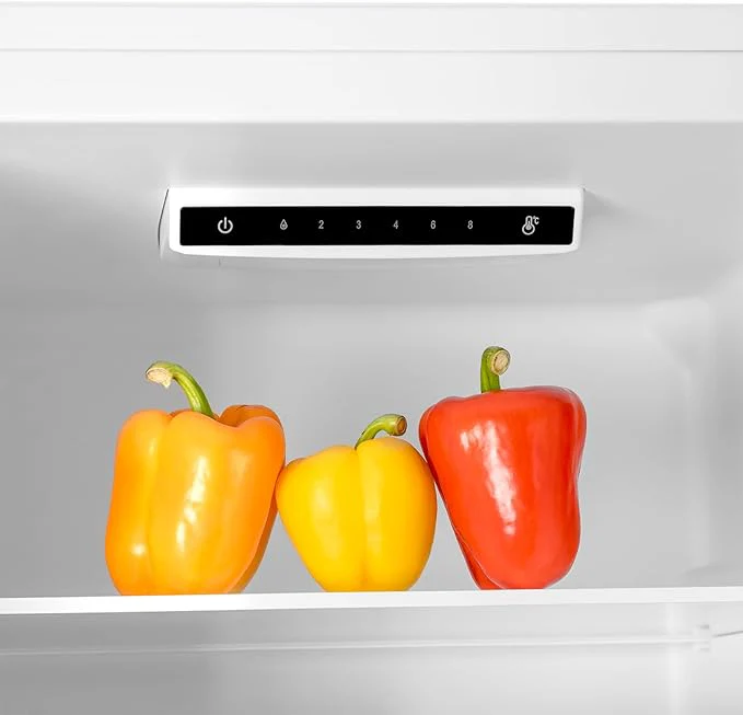 SIA SFF20050WE - White Large 302L Fridge Freezer - 60/40 Split - Low Frost - E Rated - Image 4