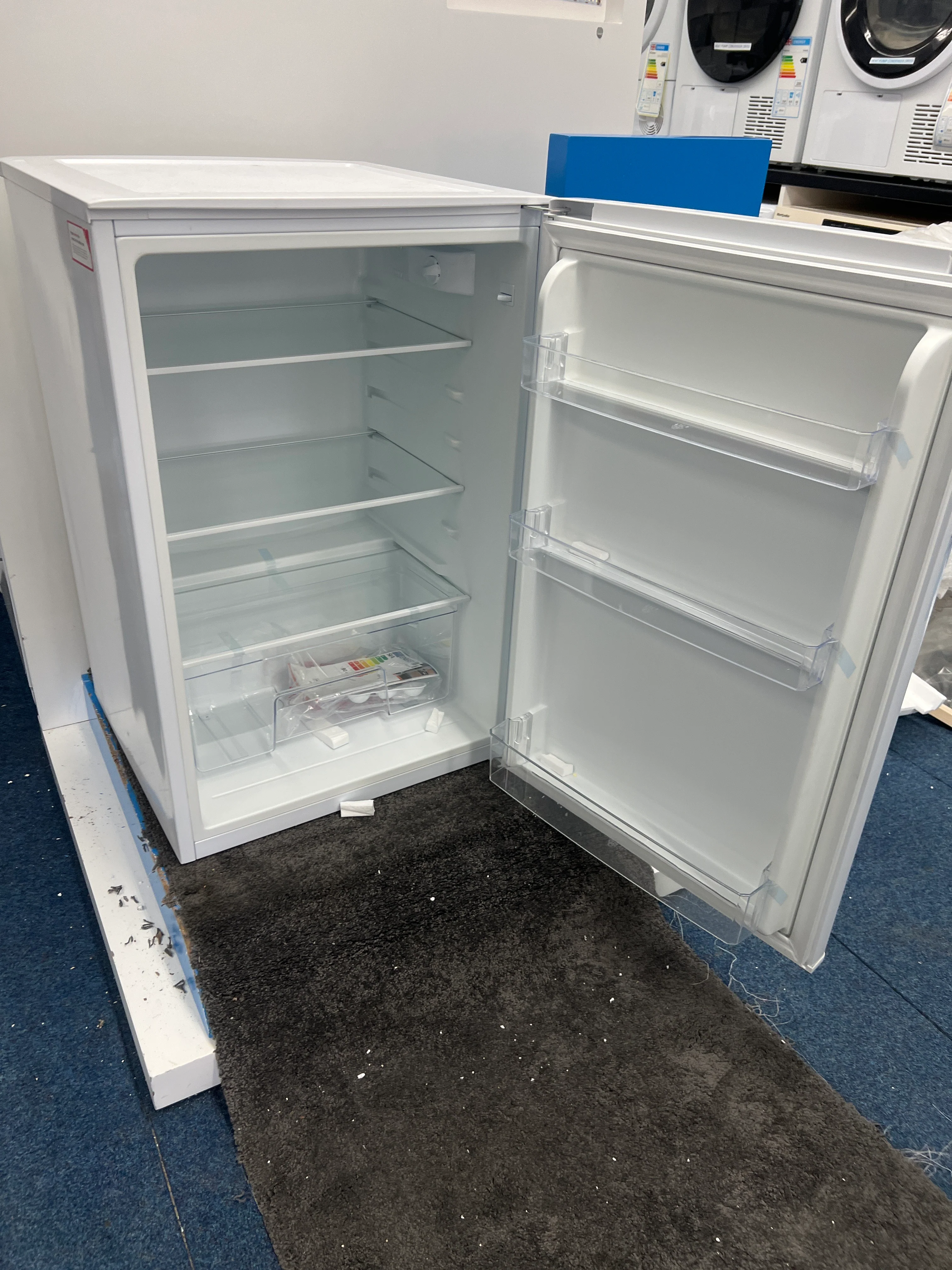 sia SLF55WH - White Under counter Fridge - F energy - Unboxed