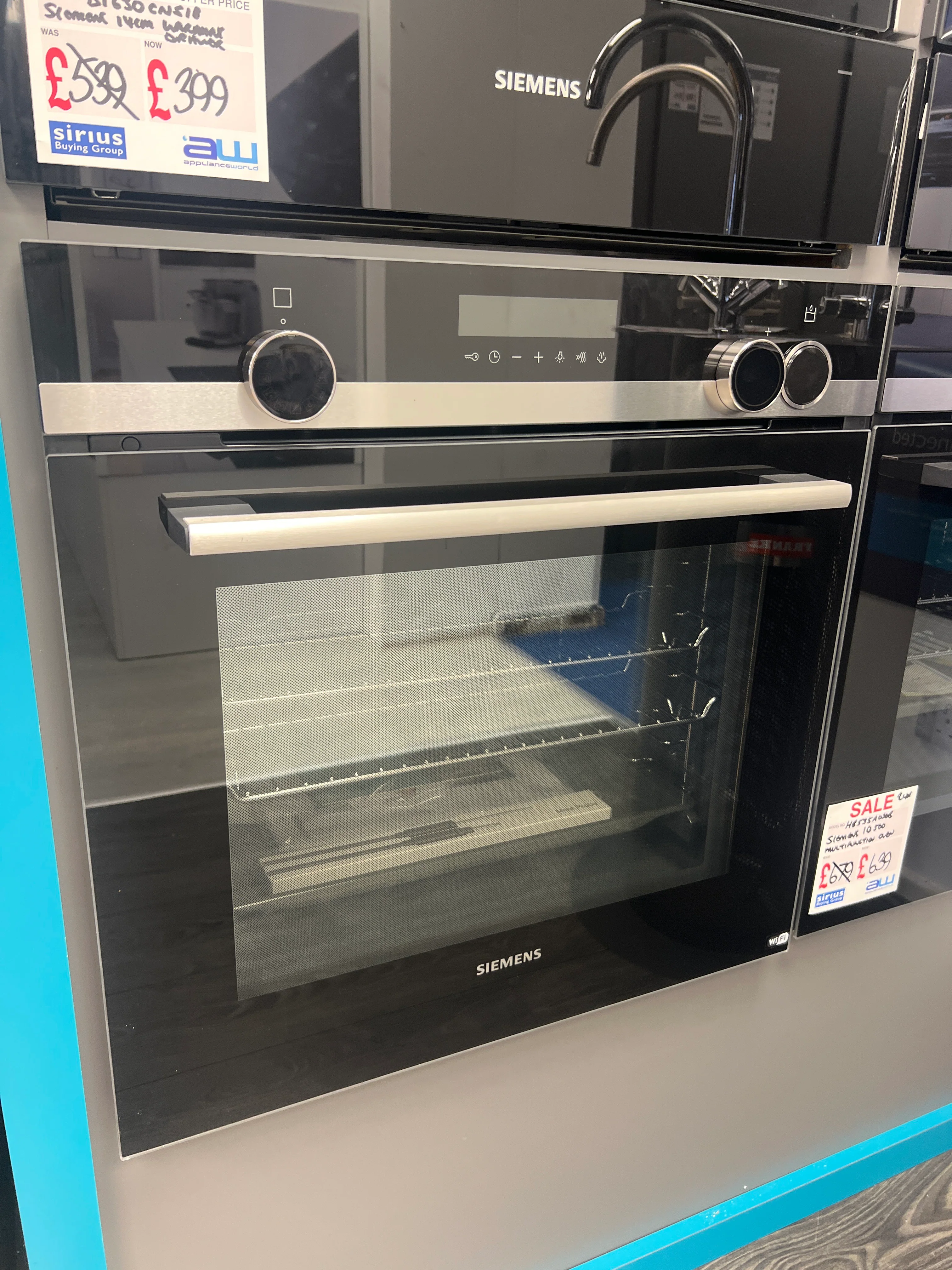 Siemens HR578G5S6B - Black Built in Single Oven - A energy - Ex Display
