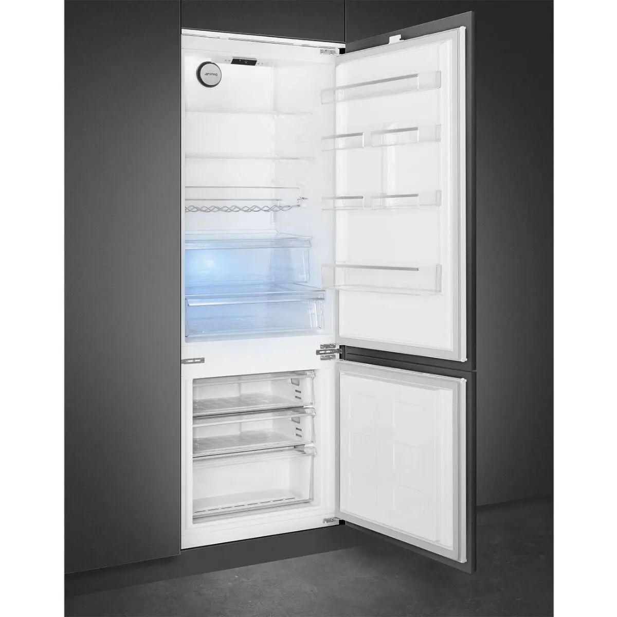 Smeg C875TNE - White 70cm Integrated Fridge Freezer - 370L - F Energy - Image 2