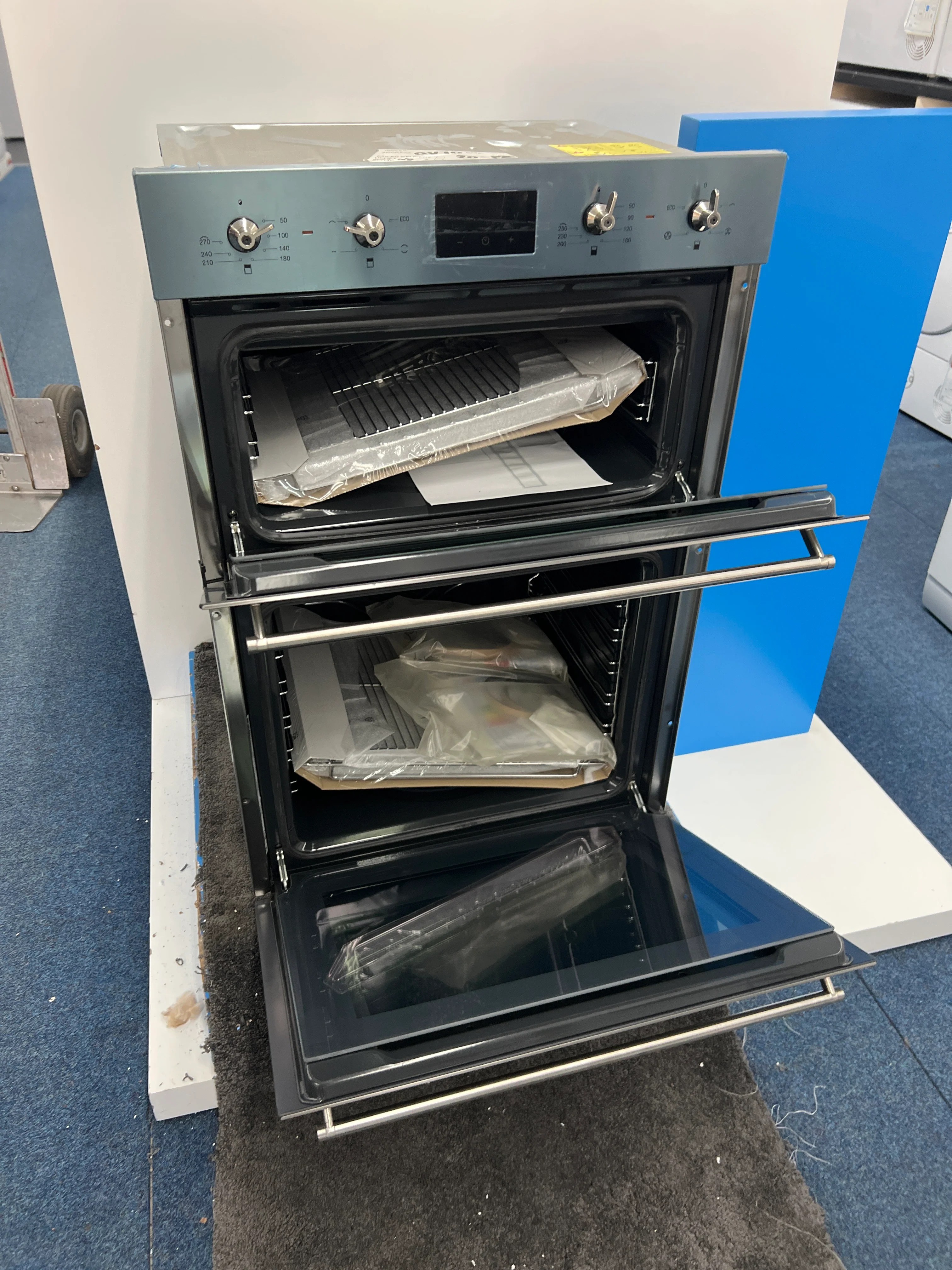 Smeg DOSF6300X - Stainless steel Built in Electric Double Oven - Manual cleaning - A/B energy - Unboxed - Image 2