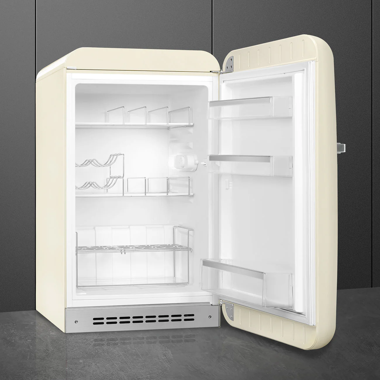 Smeg FAB10HRCR5 - Cream Wine Cooler - 135L - E Energy Rating - Image 5