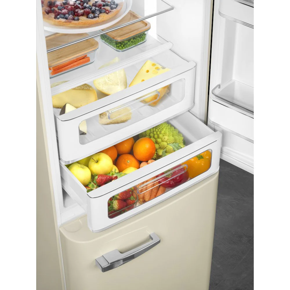 Smeg FAB32RCR6UK - Cream 60/40 Retro Fridge Freezer - 331L Total Capacity - C Energy Rating - Image 6