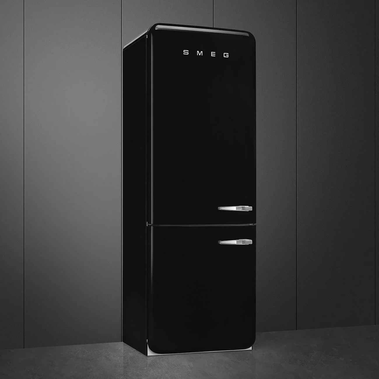 Smeg FAB38LBL6- Black Fridge Freezer - 481L - D Energy - Image 3