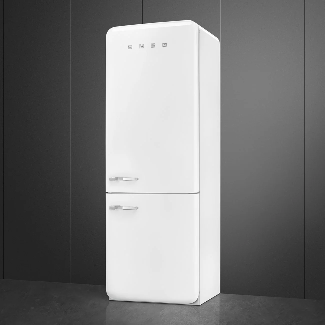 SMEG FAB38RWH6 - White Fridge Freezer - 481L - D Energy - Image 3