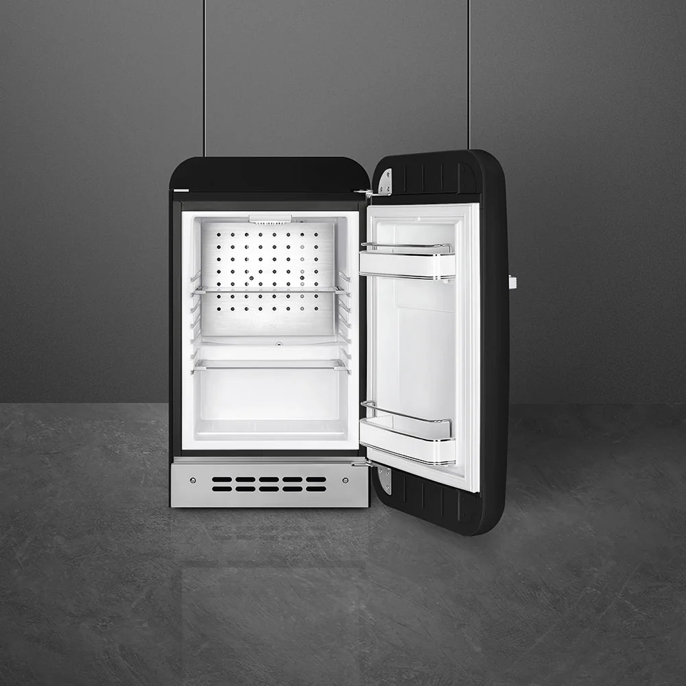 Smeg FAB5RBL6 - Black Retro Mini Fridge - 34L - C Energy Rating - Image 2