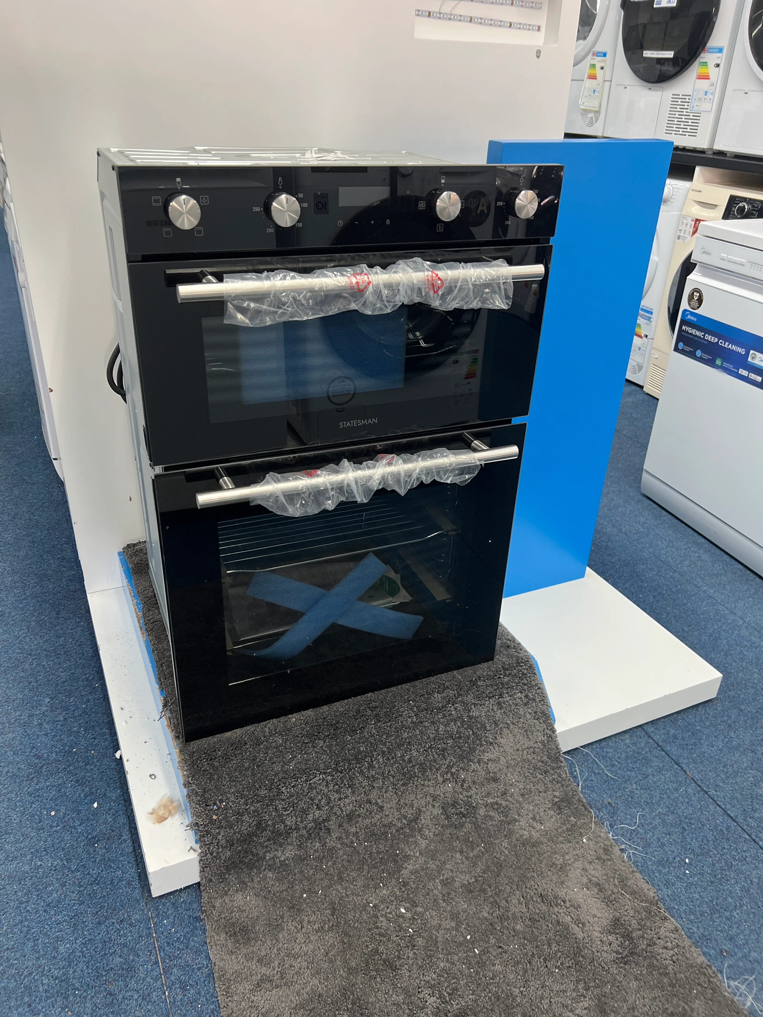 Statesman BDM373BL - Black Built in Electric Double Oven - B energy - Unboxed - Image 2