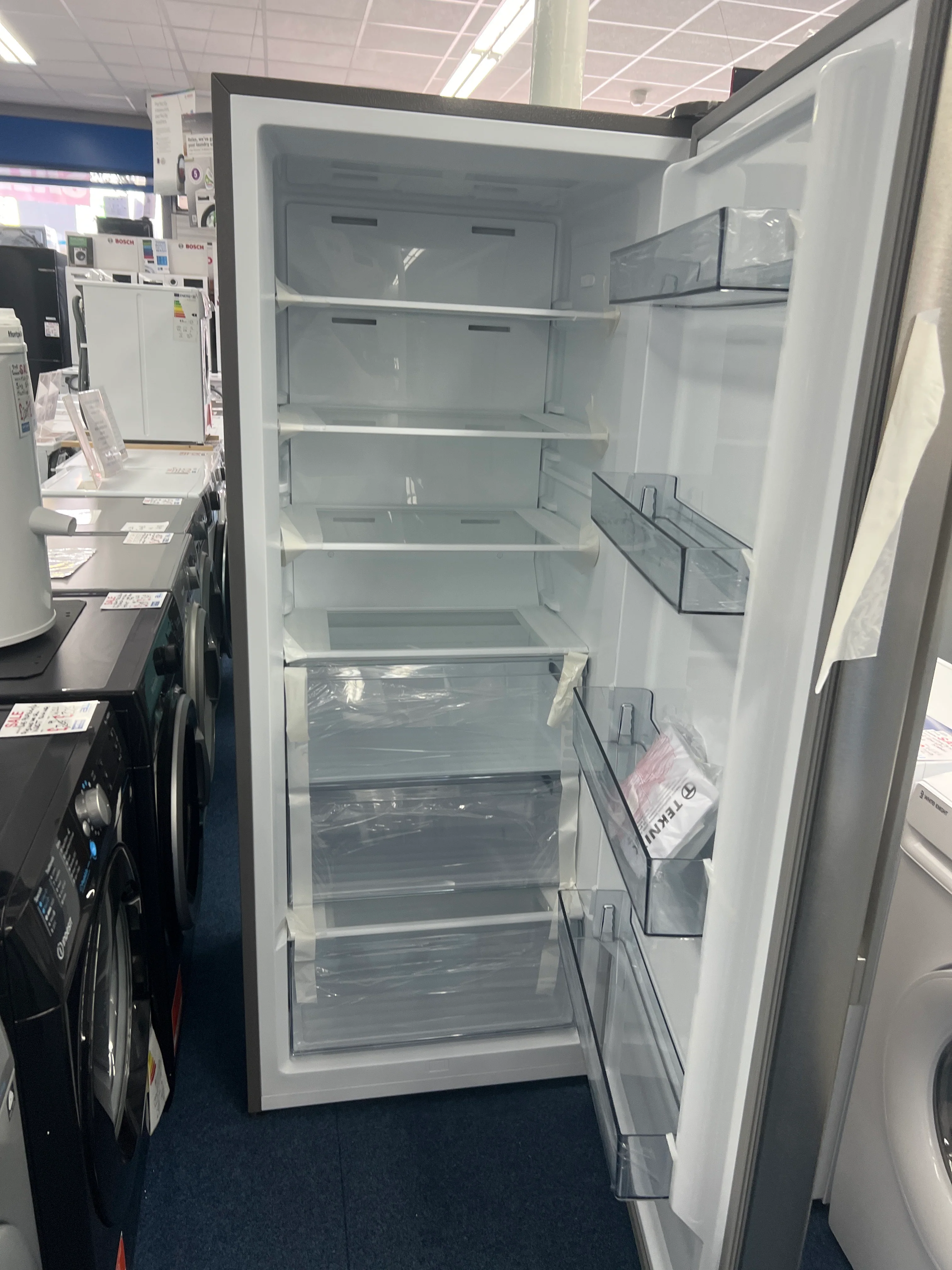 Teknix TH70HNFX - Stainless steel Freestanding Hybrid Frost Free Fridge / Freezer - E energy CAN ALSO BE USED AS A LARDER FRIDGE OR FROST FREE FREEZER - Unboxed - Image 2